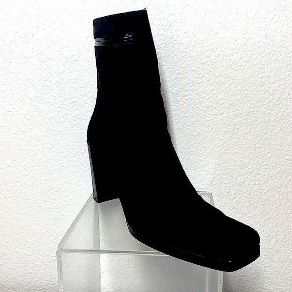 Stuart Weitzman Shoes - Stuart Weitzman Black Suede Bootie Square Toe 10